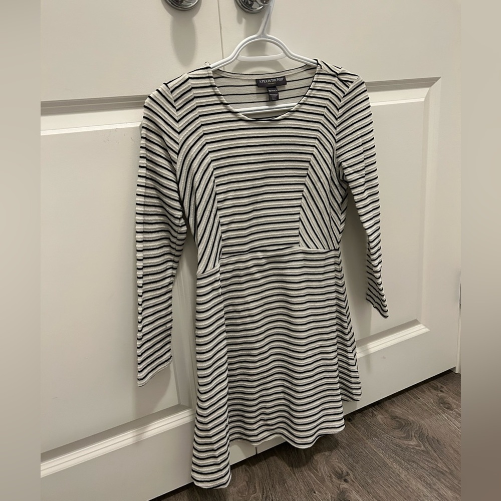 A Pea in the Pod Maternity 3/4 Length Shirt